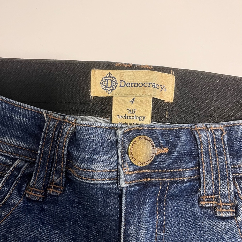 Democracy Ab Technology Flattering Modern Tapered Leg Stretch Jeans, Sz 4, Blue - Picture 5 of 8